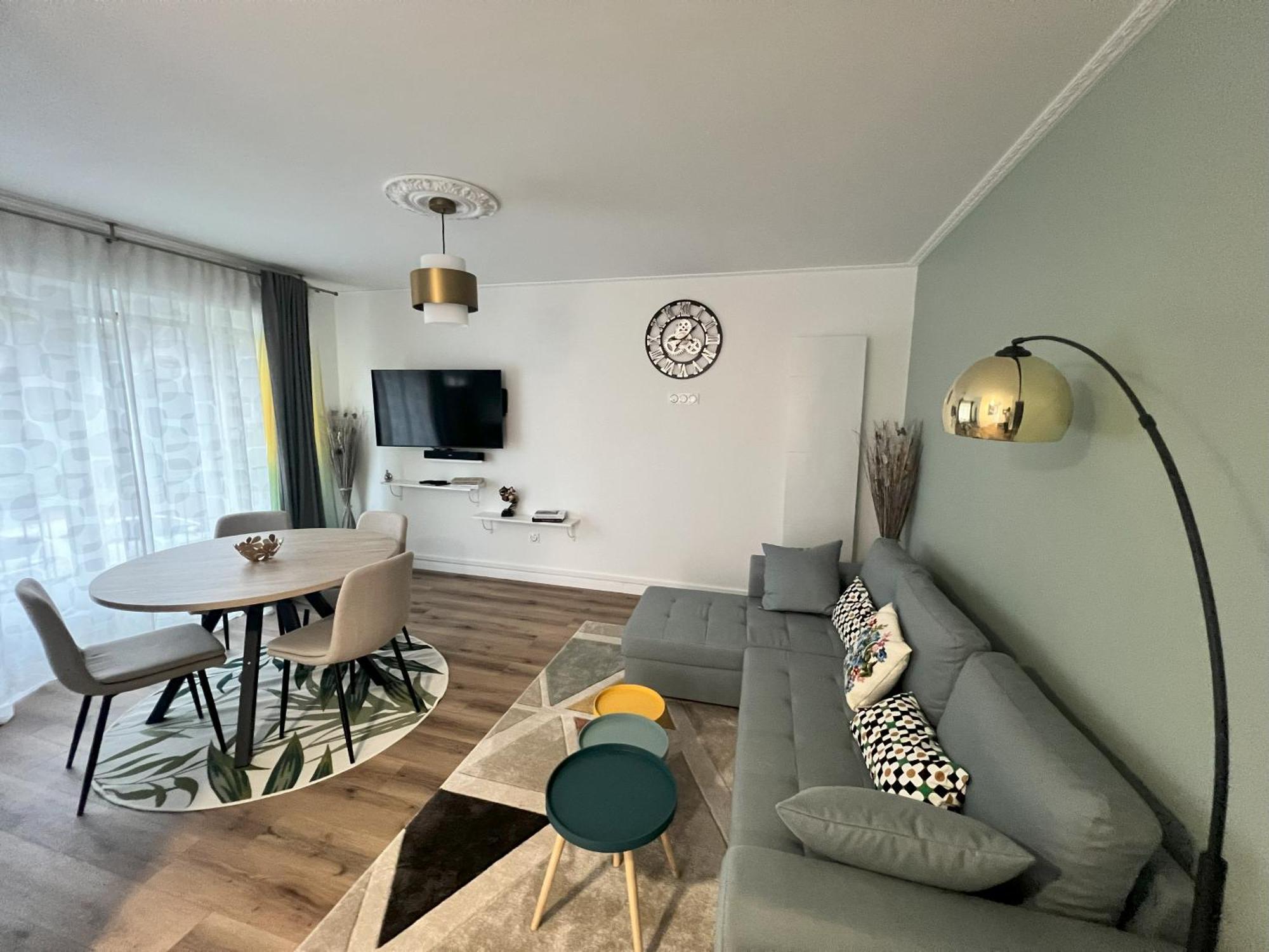 Belle Maison Avec Jardin ! Bezannes Экстерьер фото