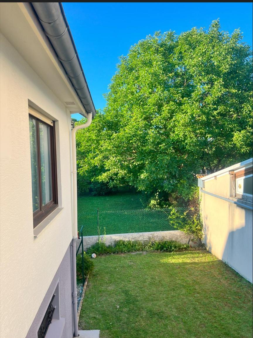 Belle Maison Avec Jardin ! Bezannes Экстерьер фото
